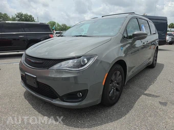 2020 Chrysler Pacifica Hybrid Limited 121.6" WB