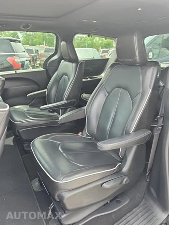 2020 Chrysler Pacifica Hybrid Limited 121.6" WB - miniatura 16