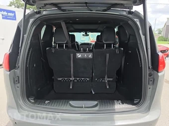 2020 Chrysler Pacifica Hybrid Limited 121.6" WB - miniatura 21