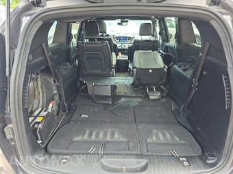 2020 Chrysler Pacifica Hybrid Limited 35th Anniversary 121.6" WB - miniatura 17