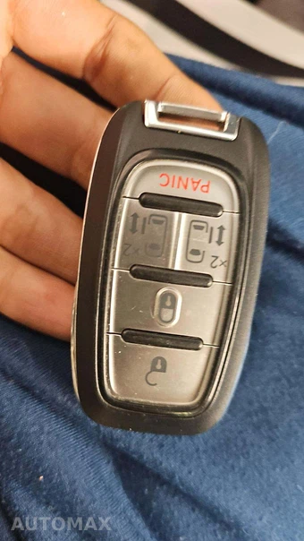 2020 Chrysler Pacifica Hybrid Touring 121.6" WB - miniatura 21