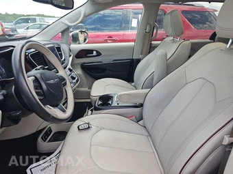 2020 Chrysler Pacifica Limited 121.6" WB - miniatura 7
