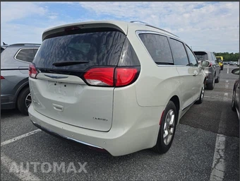 2020 Chrysler Pacifica Limited 121.6" WB - miniatura 3