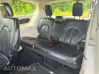 2020 Chrysler Pacifica Limited 121.6" WB – miniatura 14
