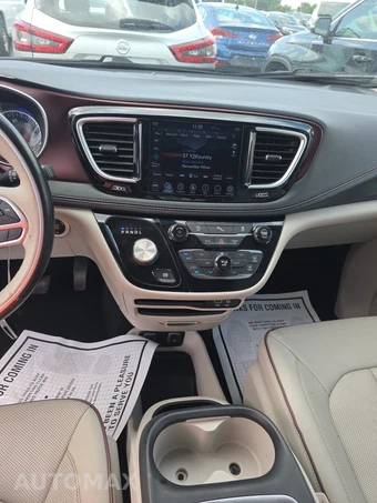 2020 Chrysler Pacifica Limited 121.6" WB – miniatura 11