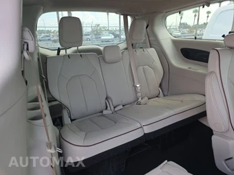 2020 Chrysler Pacifica Limited 121.6" WB – miniatura 14