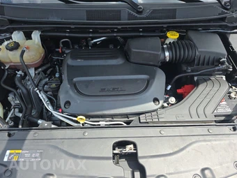 2020 Chrysler Pacifica Limited 121.6" WB – miniatura 16