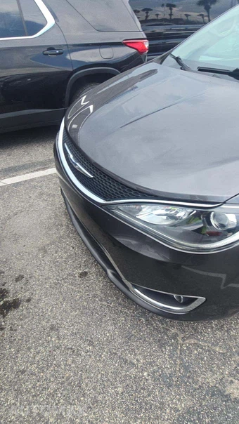 2020 Chrysler Pacifica Limited 121.6" WB – miniatura 22