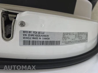 2020 Chrysler Pacifica Limited 121.6" WB – miniatura 15