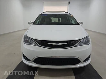 2020 Chrysler Pacifica Limited 121.6" WB – miniatura 2