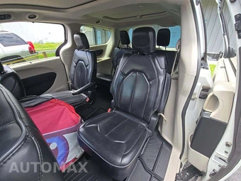 2020 Chrysler Pacifica Limited 121.6" WB – miniatura 13