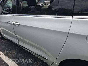 2020 Chrysler Pacifica Limited 121.6" WB – miniatura 23