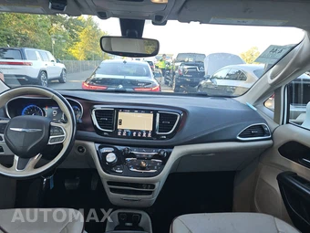 2020 Chrysler Pacifica Limited 121.6" WB – miniatura 11