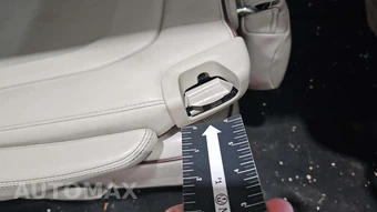 2020 Chrysler Pacifica Limited 121.6" WB – miniatura 30