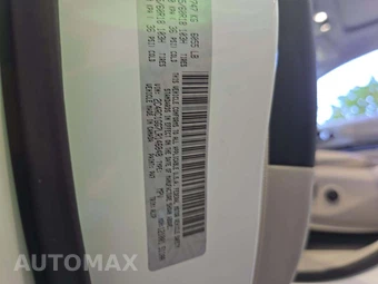2020 Chrysler Pacifica Limited 121.6" WB – miniatura 5
