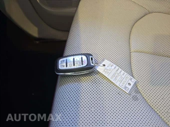 2020 Chrysler Pacifica Limited 121.6" WB – miniatura 8