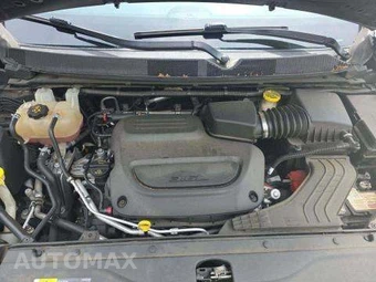 2020 Chrysler Pacifica Limited 121.6" WB - miniatura 26