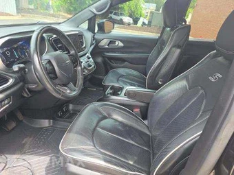 2020 Chrysler Pacifica Limited 121.6" WB - miniatura 6
