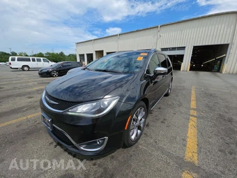 2020 Chrysler Pacifica Limited 35th Anniversary 121.6" WB