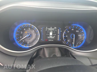 2020 Chrysler Pacifica Touring 121.6" WB – miniatura 12
