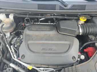 2020 Chrysler Pacifica Touring 121.6" WB – miniatura 16