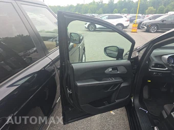 2020 Chrysler Pacifica Touring 121.6" WB – miniatura 9