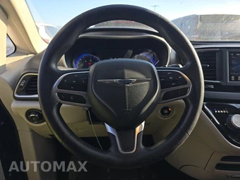2020 Chrysler Pacifica Touring 121.6" WB - miniatura 10