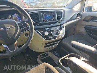 2020 Chrysler Pacifica Touring 121.6" WB - miniatura 11