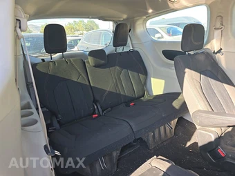 2020 Chrysler Pacifica Touring 121.6" WB - miniatura 14