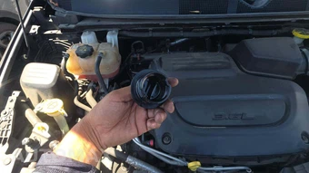 2020 Chrysler Pacifica Touring 121.6" WB - miniatura 23