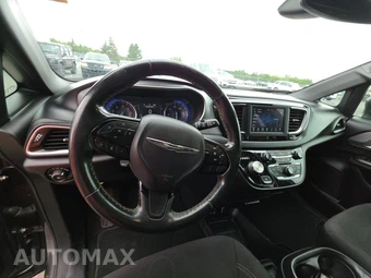 2020 Chrysler Pacifica Touring 121.6" WB - miniatura 11