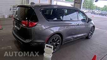 2020 Chrysler Pacifica Touring 121.6" WB - miniatura 4