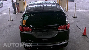 2020 Chrysler Pacifica Touring 121.6" WB - miniatura 5