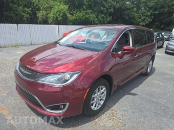 2020 Chrysler Pacifica Touring 121.6" WB