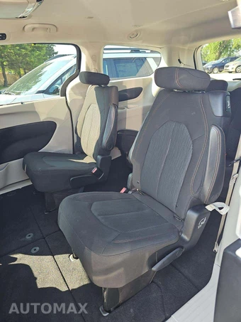 2020 Chrysler Pacifica Touring 121.6" WB - miniatura 13
