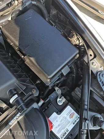 2020 Chrysler Pacifica Touring 121.6" WB - miniatura 30