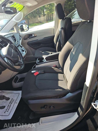 2020 Chrysler Pacifica Touring 121.6" WB - miniatura 6