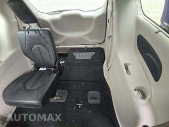 2020 Chrysler Pacifica Touring L 121.6" WB - miniatura 14