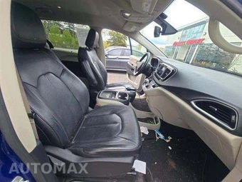 2020 Chrysler Pacifica Touring L 121.6" WB - miniatura 19