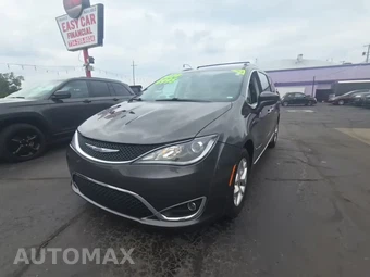 2020 Chrysler Pacifica Touring L 121.6" WB