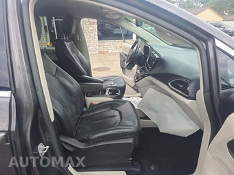 2020 Chrysler Pacifica Touring L 121.6" WB – miniatura 16