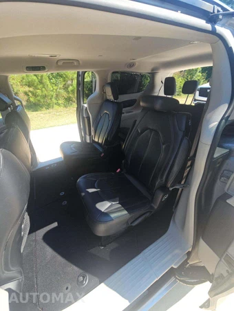 2020 Chrysler Pacifica Touring L 121.6" WB – miniatura 13