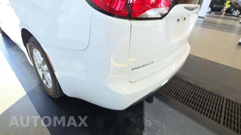 2020 Chrysler Pacifica Touring L 121.6" WB - miniatura 24