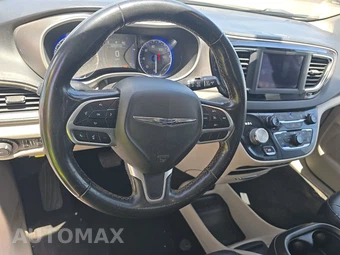 2020 Chrysler Pacifica Touring L 121.6" WB – miniatura 10
