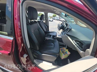 2020 Chrysler Pacifica Touring L 121.6" WB – miniatura 16