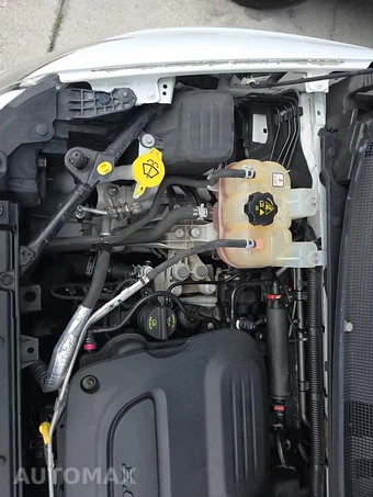2020 Chrysler Pacifica Touring L 121.6" WB – miniatura 24