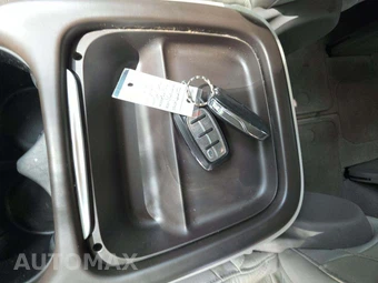 2020 Chrysler Pacifica Touring L 121.6" WB – miniatura 8