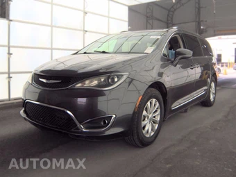 2020 Chrysler Pacifica Touring L 121.6" WB