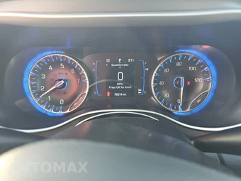2020 Chrysler Pacifica Touring L 121.6" WB – miniatura 12