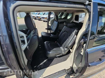 2020 Chrysler Pacifica Touring L 121.6" WB – miniatura 13